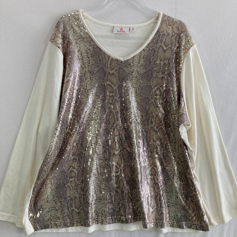 Quacker Factory Top size 2X Sparkling Sequins Animal Print Stretch Long Sleeve